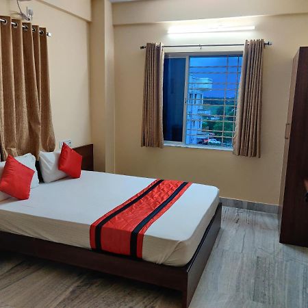 Sanjiva Suites Калькутта Экстерьер фото