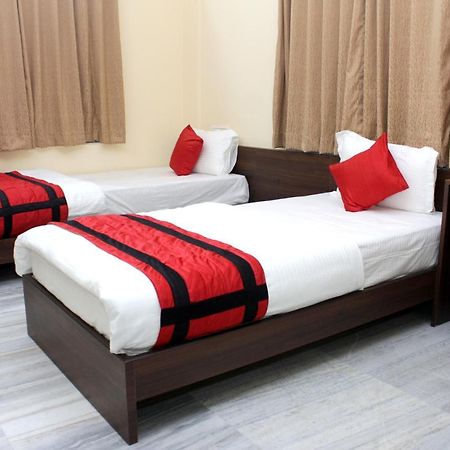 Sanjiva Suites Калькутта Экстерьер фото